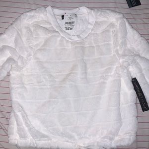 Fur super soft slightly cropped flattering sweatshirt tcozy style drawstring